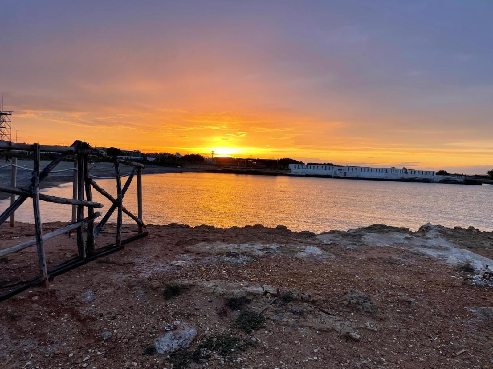 Villa Vera, Accesso Al Mare, Vista Castello, Ac Μπρίντιζι Εξωτερικό φωτογραφία